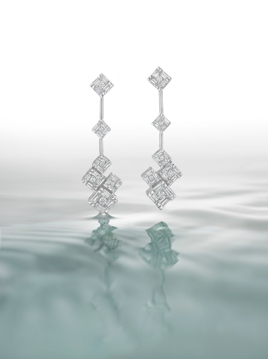 Samave by Zoya diamond earrings
