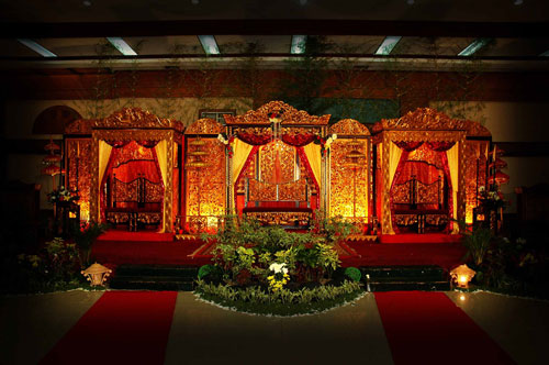 Indian luxury wedding setup