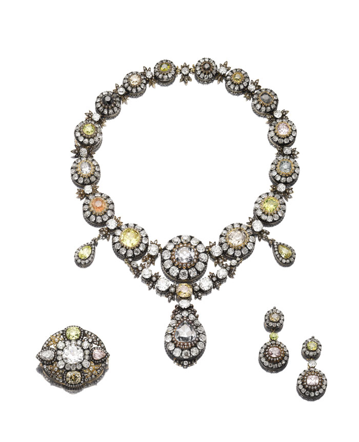 Russian Imperial heritage jewelry on auction by Sotheby's